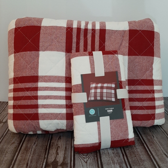 Martha Stewart Red Buffalo Check Plaid King Quilt & One Standard Sham - Picture 14 of 16